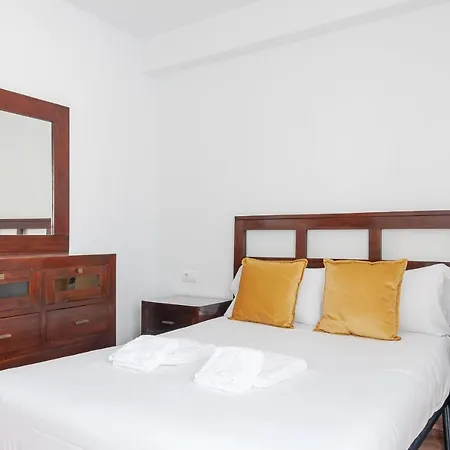 U-nique Ayala Apartman
