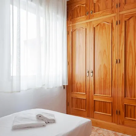 U-nique Ayala Apartman *